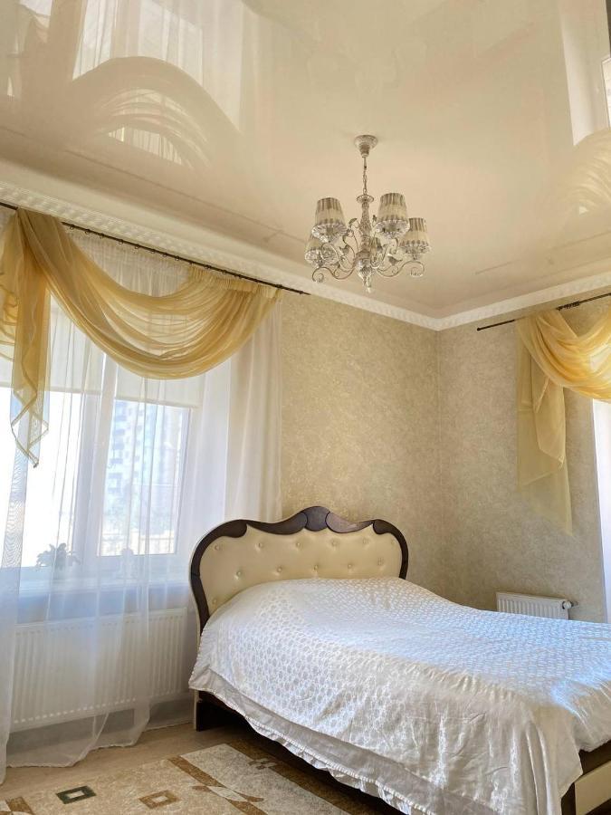 Apartments Koryatovichi Street Kamianets-Podilsky Extérieur photo